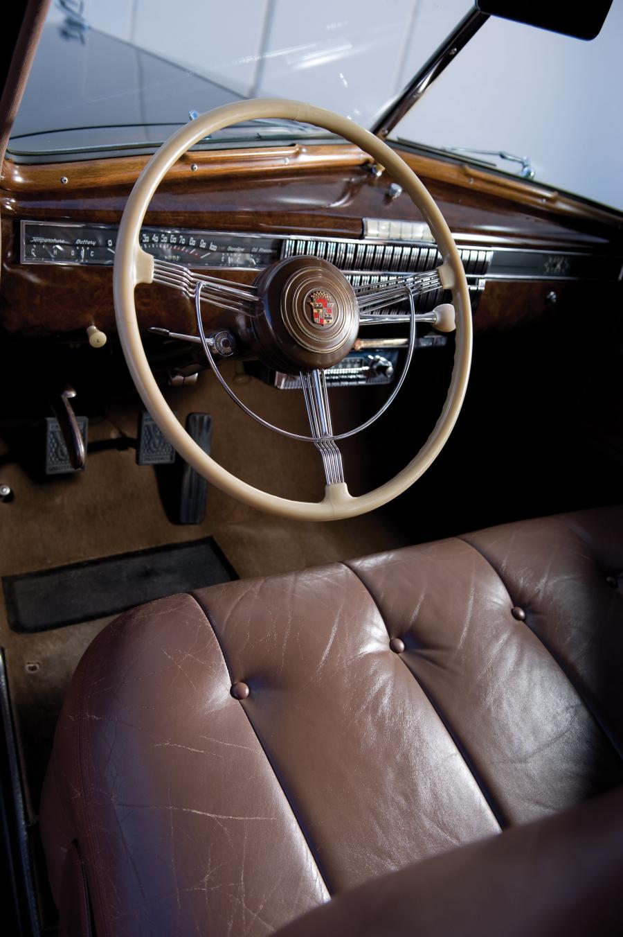  Cadillac Series 75 Formal Sedan by Fleetwood 1940 года  (фото 9 из 11)